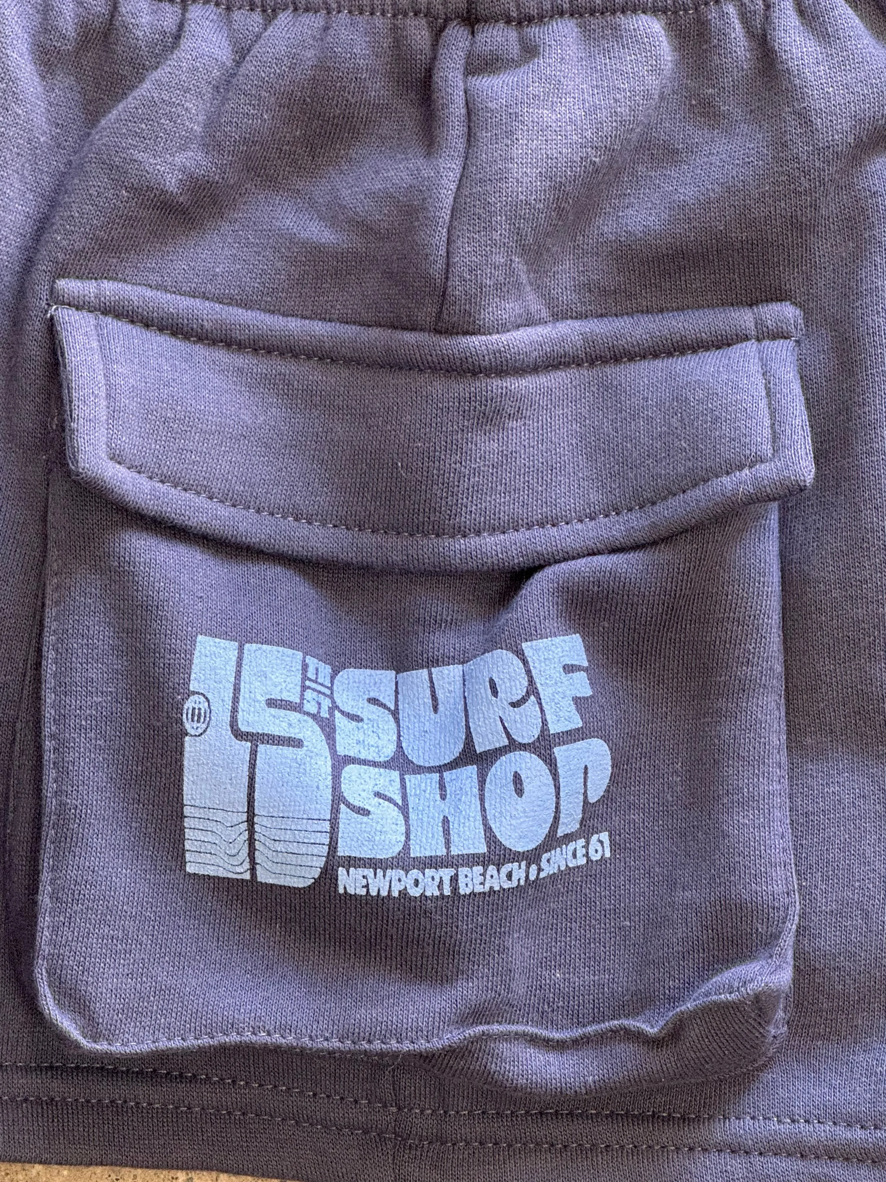 15th St WOMEN Groovy Drip Cargo Pocket Fleece Shorts BLUEBERRY on NAVY