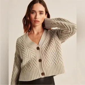 Abercrombie &amp; Fitch Herringbone Stitch Cardigan sweater small tan brown cropped
