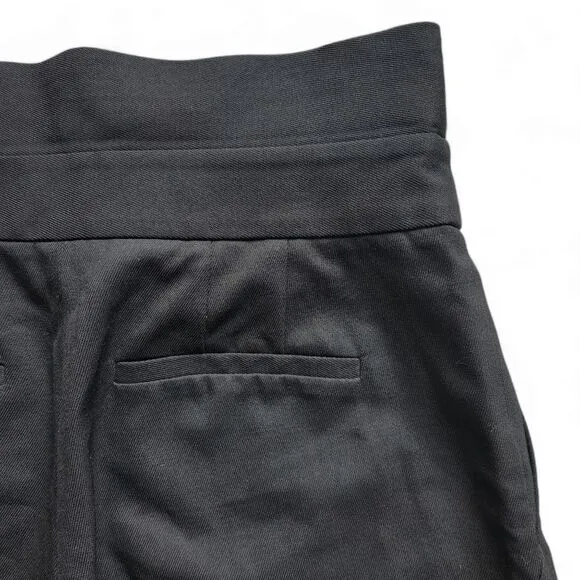 Aritzia Babaton Bureau Shorts mid-rise wool twill pleated shorts. 6