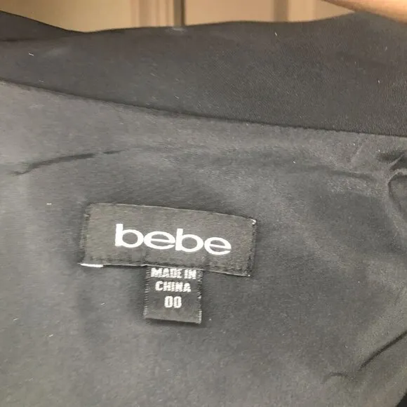 Bebe Black Short Sleeve Cropped Jacket Size 00