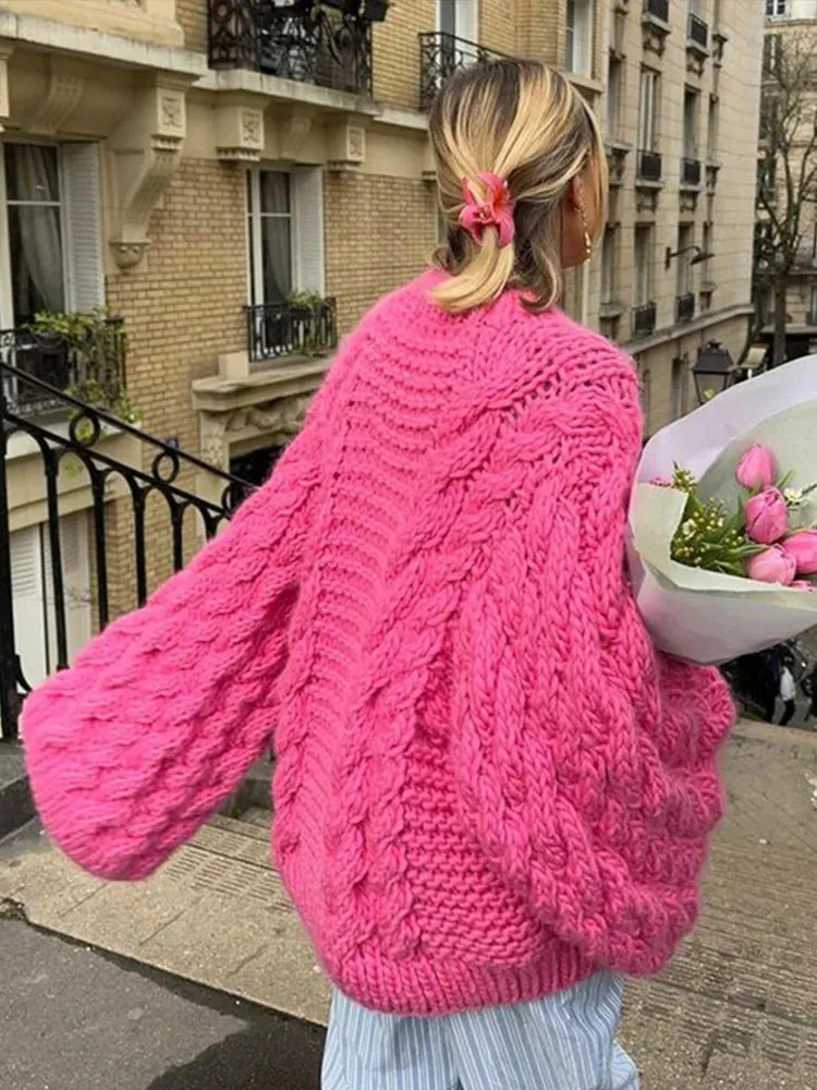 Braelyn - Classic Cable Knit Sweater