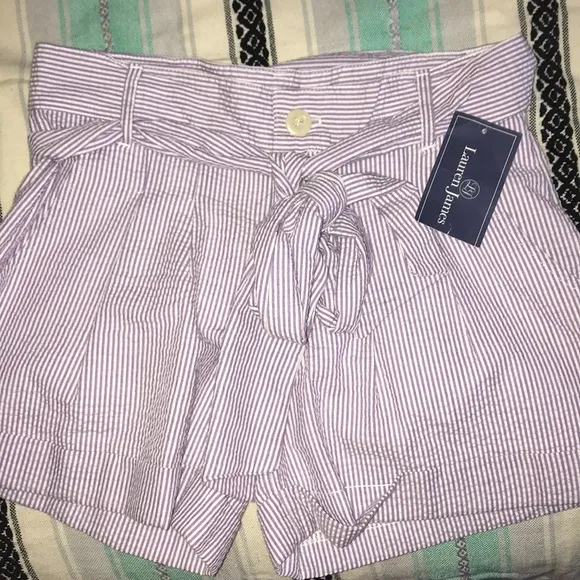 BRAND NWT WOMENS LAUREN JAMES SEERSUCKER SHORTS