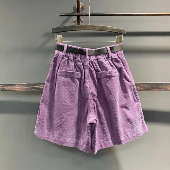 Corduroy casual shorts for ladies