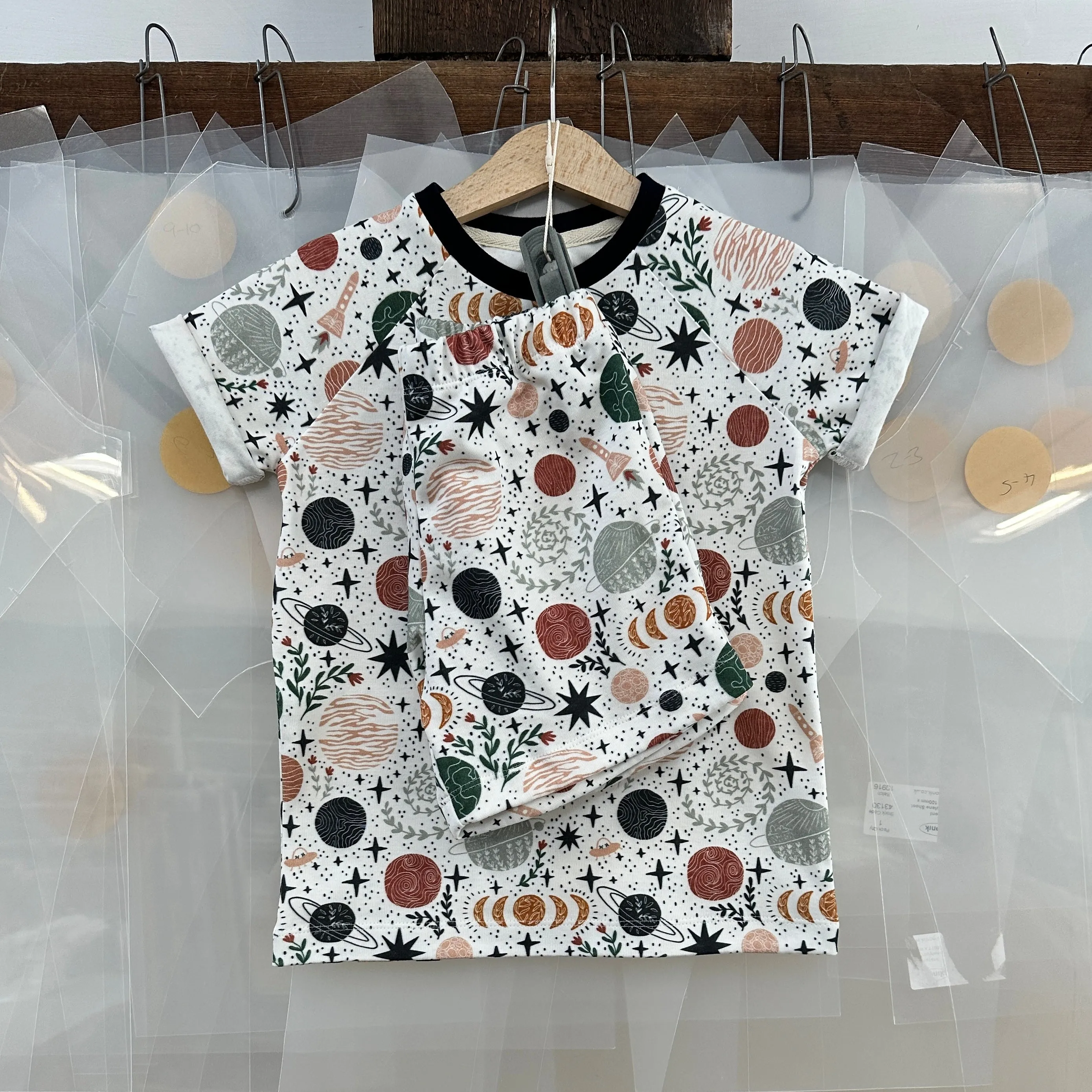 Cosmic Short BeeJamas
