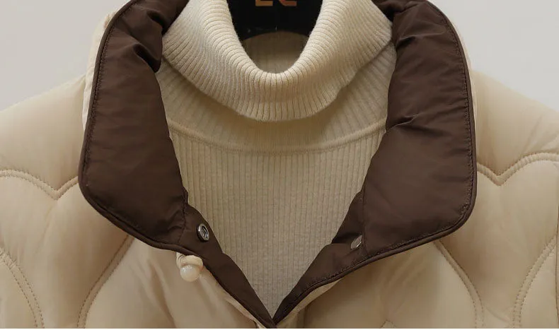 Cozy and Waterproof Cropped Puffer Jacket with Quilt Design