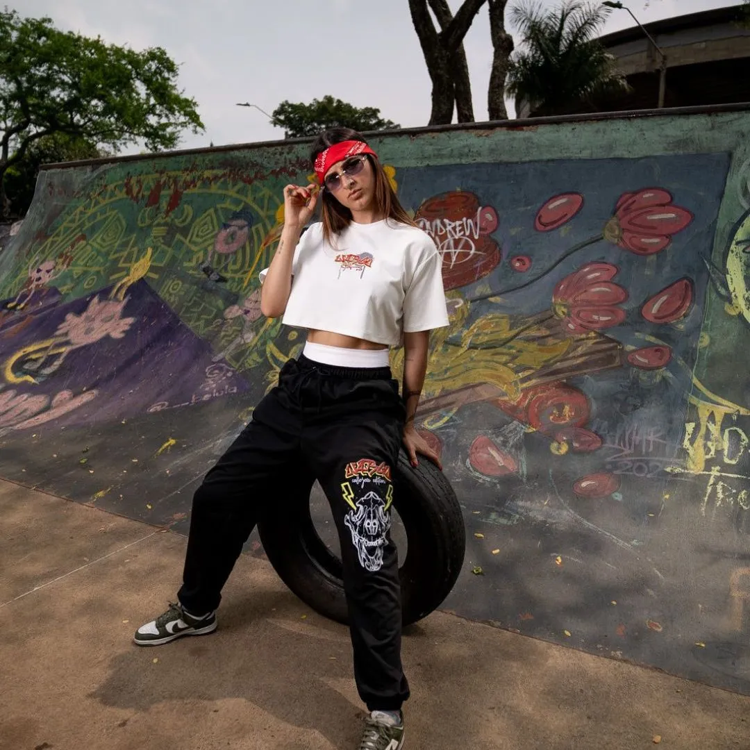 CROP TEE INSIGNIA CALLEJERA - BLACK