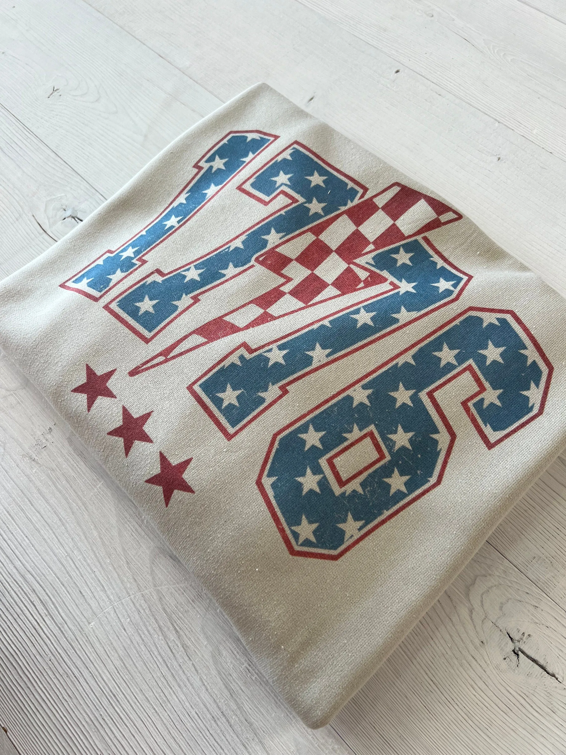 Distressed 4th of July 1776 Lighting Bolt USA Sweatshirt