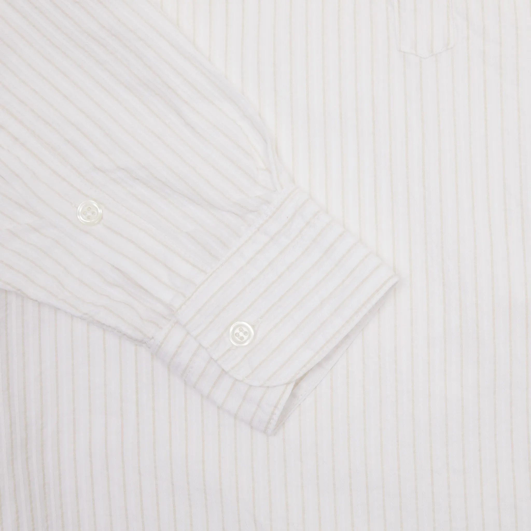 East Harbour Surplus Seul Shirt in Off White / Sand Stripe