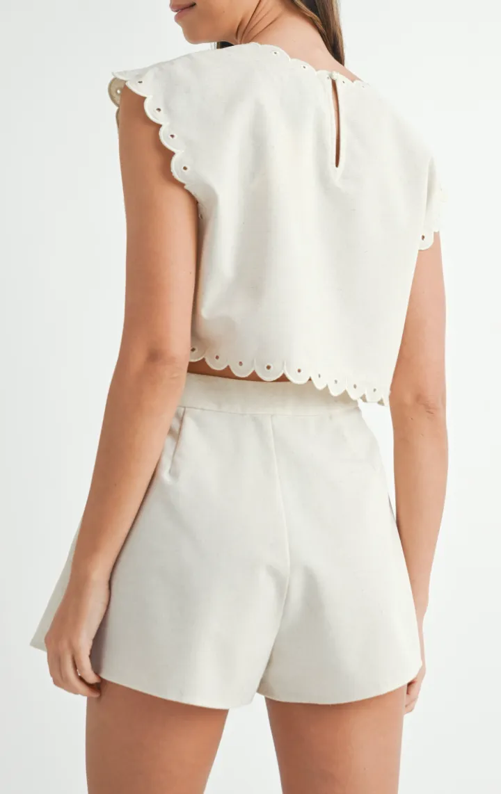 Eva Embroidery Scallop Shorts Set
