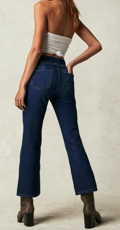 In My Feelings Cropped Lilibet Blue