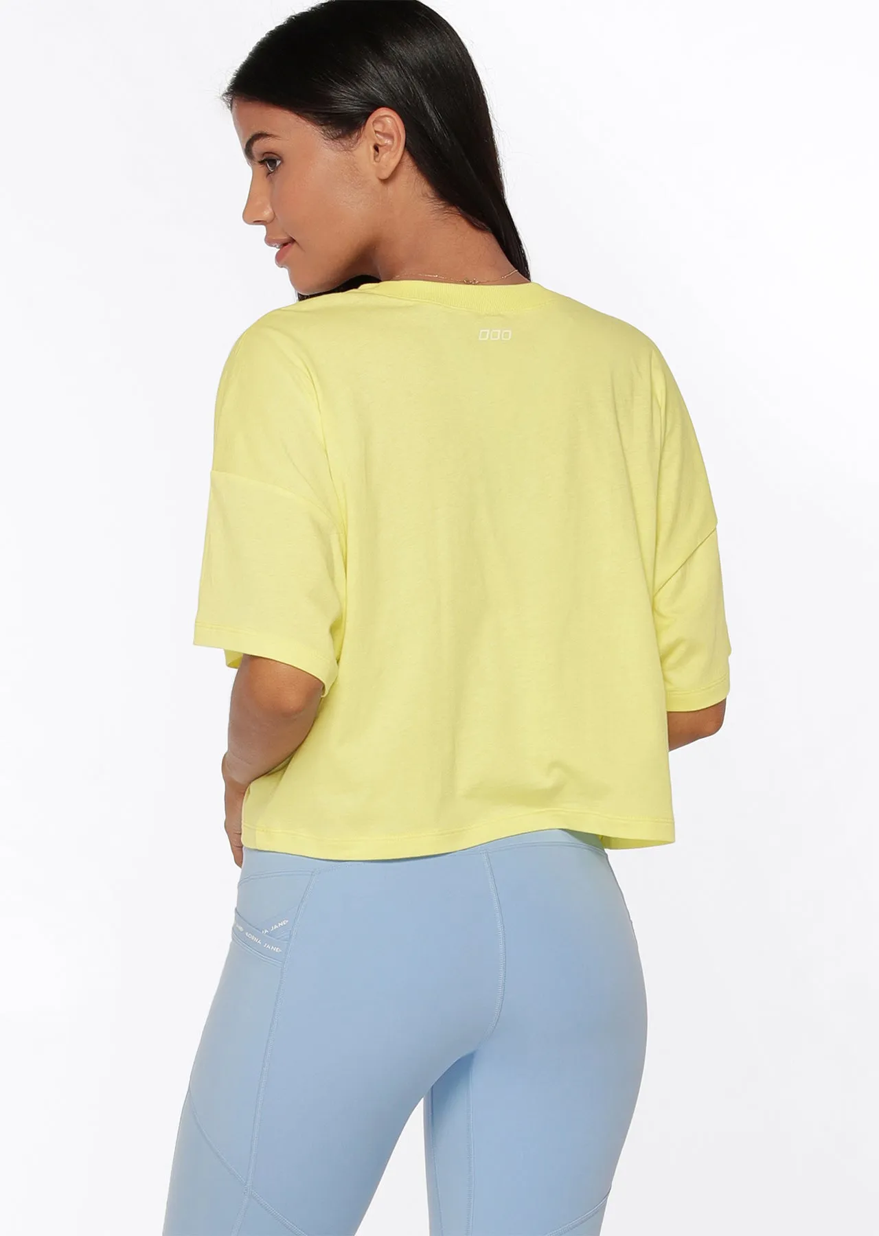 Lorna Jane Glide Transdry Cropped Tee - Lemon