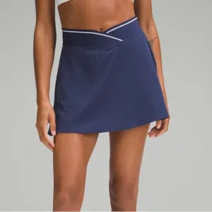 Lululemon V-Waist Mid-Rise Tennis Skirt size 4