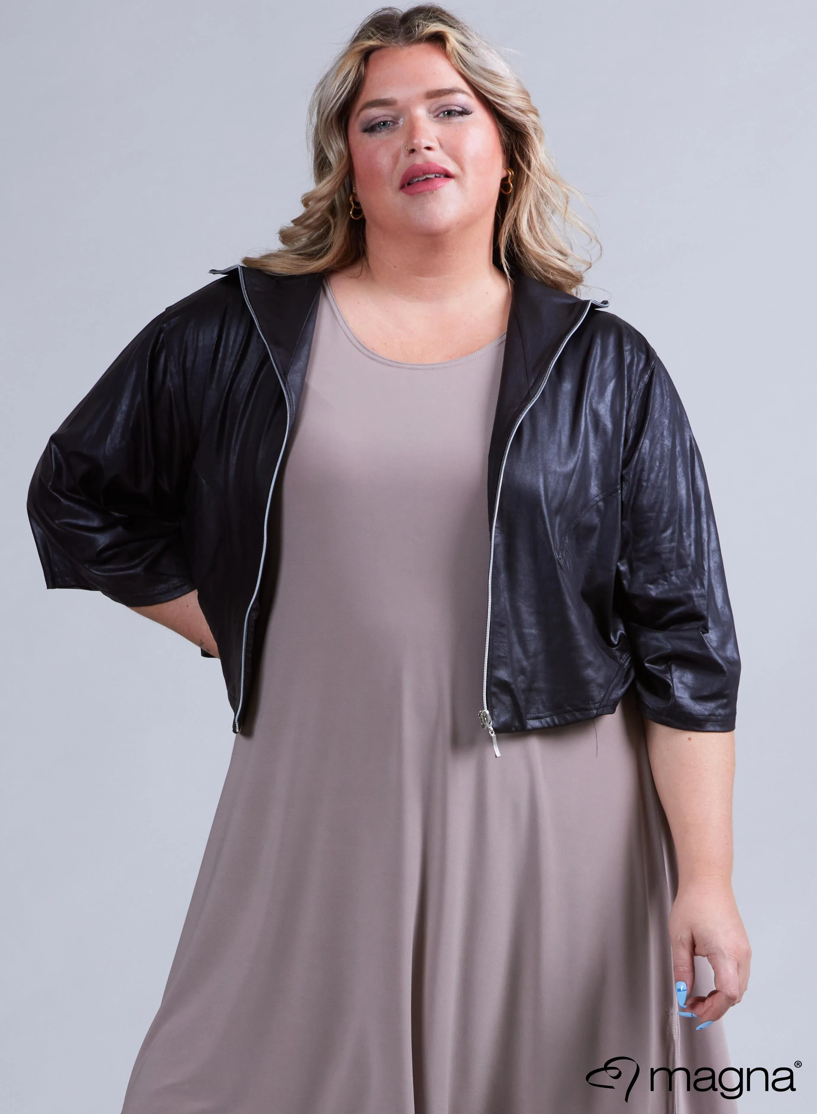 Magna Baggy Cropped Leather Look Jacket Black