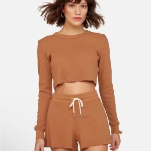 MATE THE LABEL CROPPED THERMAL TOP AND SHORTS SET IN SEDONA