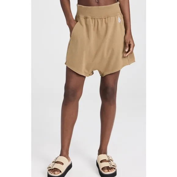 New Free People Hot Shot Harem Shorts in Khaki Tobacco Size Medium