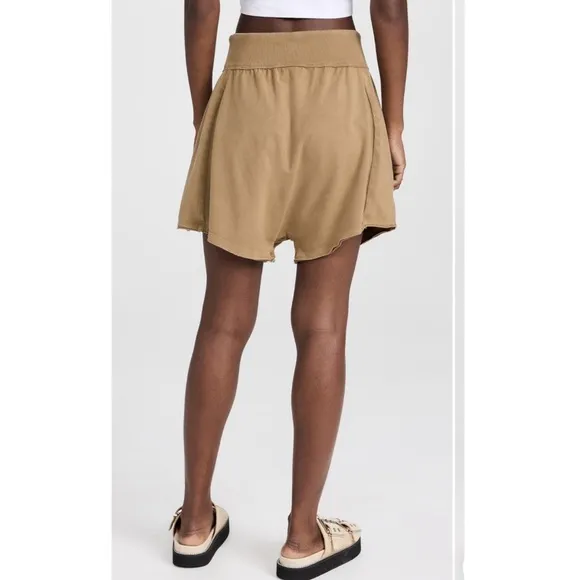 New Free People Hot Shot Harem Shorts in Khaki Tobacco Size Medium