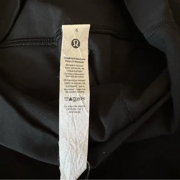 NWOT Lululemon Align™ High-Rise Short 2&quot; in Black, Size 6