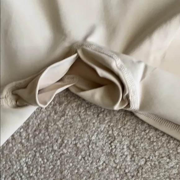 NWOT Wonderlul Kardashian Shapewear