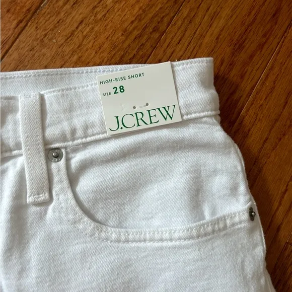 NWT Jcrew size 28 High-rise denim short in white