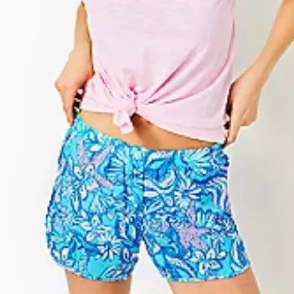 NWT LILLY PULITZER Luxletic 4’ Boca Chica shorts women’s size large