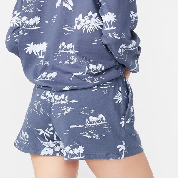 NWT Monrow &quot;New&quot; Hawaiian Vintage Ex Boyfriend Shorts