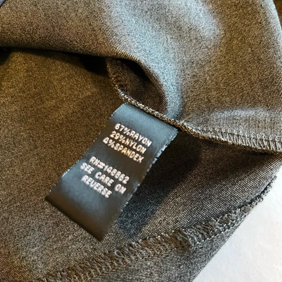 NWT Torrid size 2X cropped grey military jacket