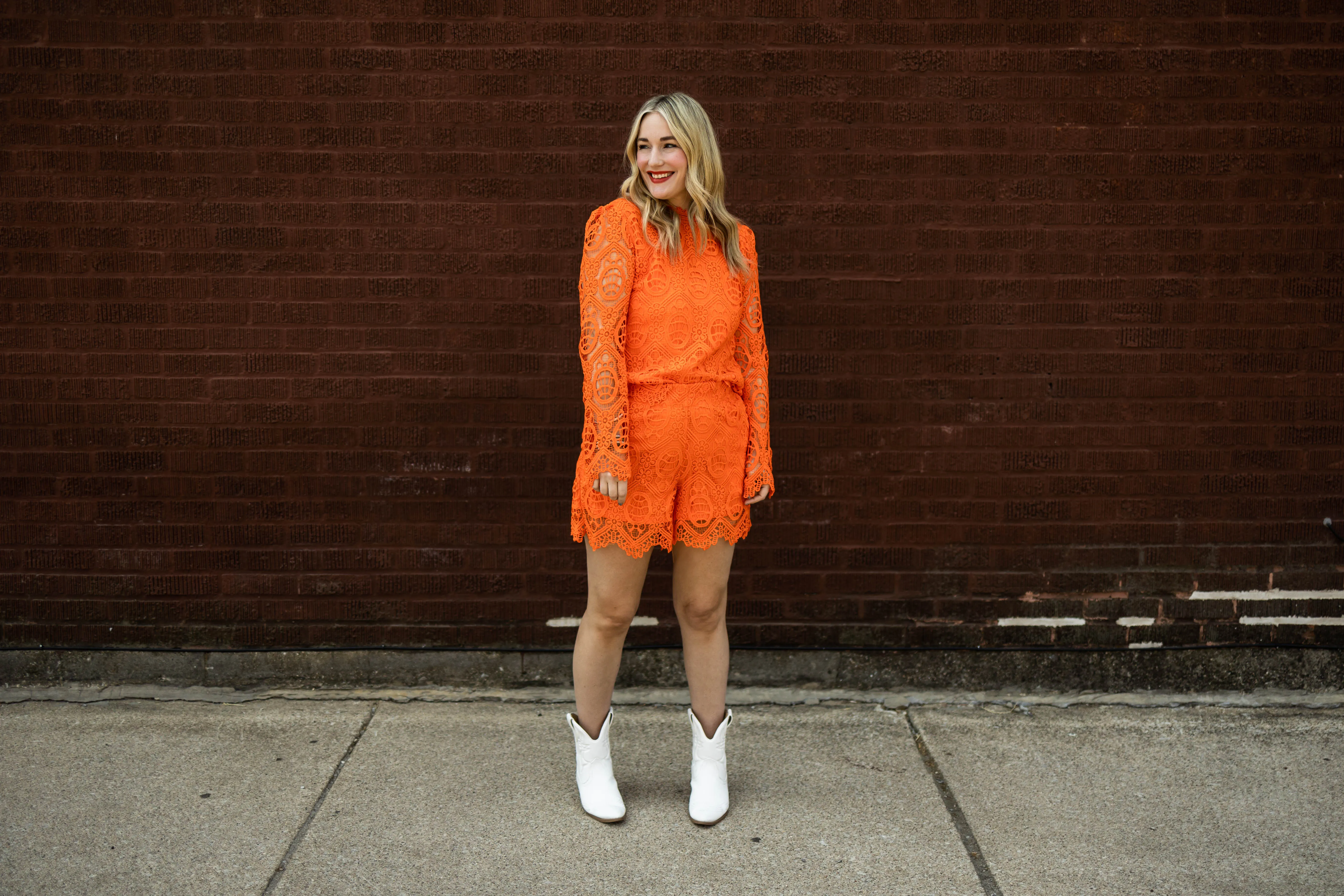 oriane lace shorts in orange
