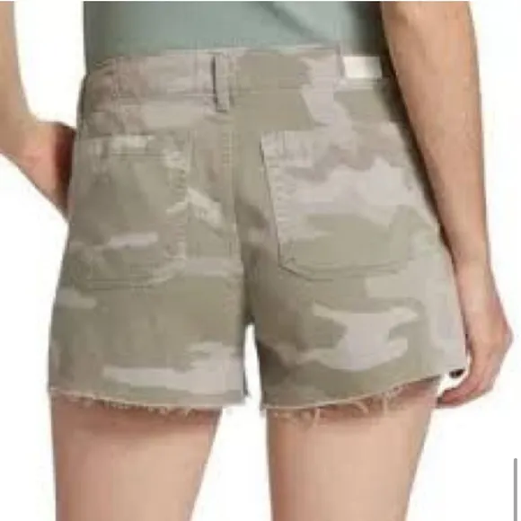 PAIGE Mayslie Utility Cut Off Shorts Camo Print NEW Size 29