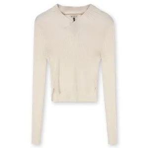 Point V-Neck Cropped Sweater in Cream