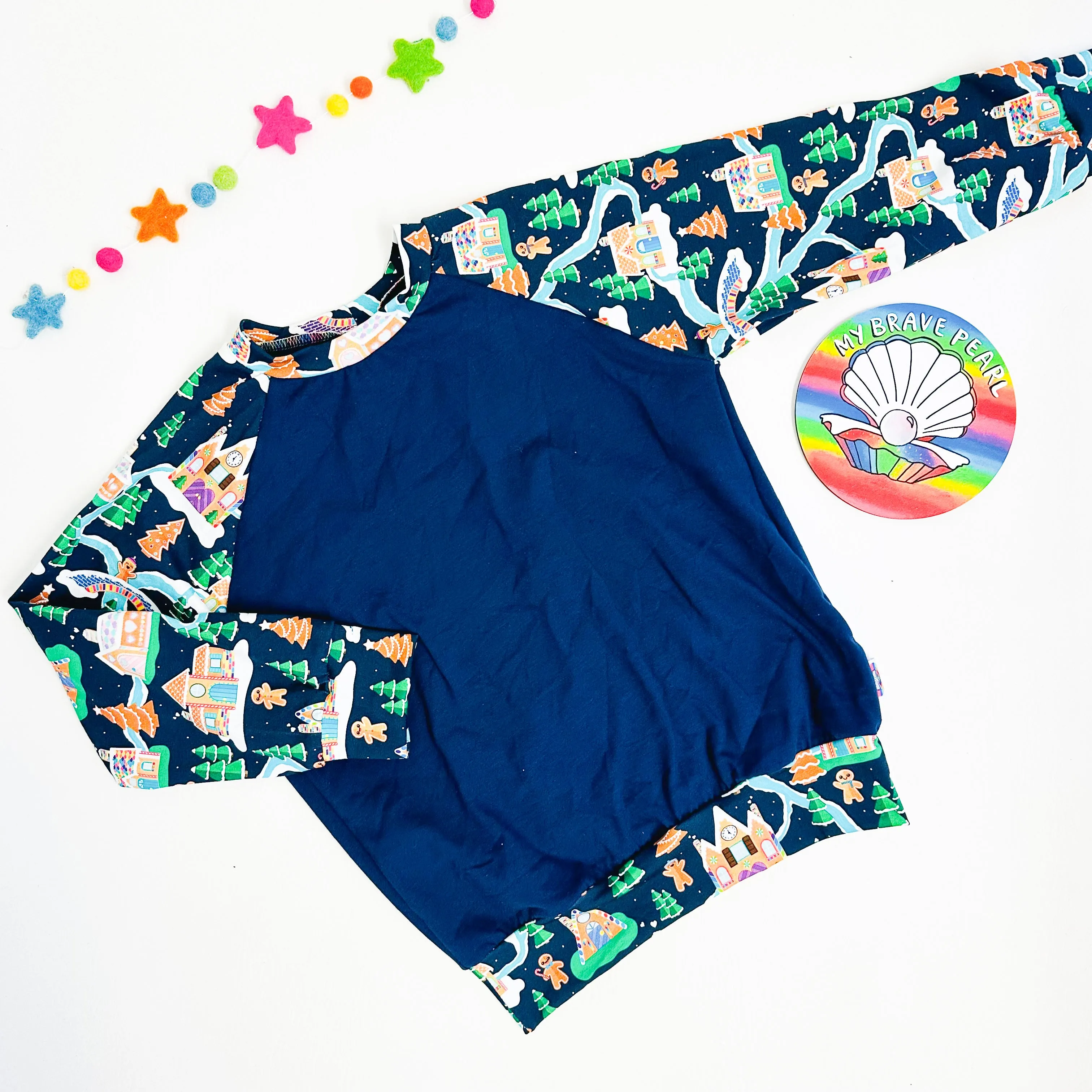 Ready To Ship 7-8Y Christmas Town Sweatshirt