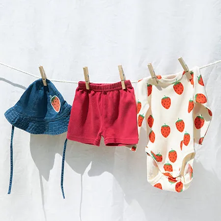 Red Shorts (Retired)