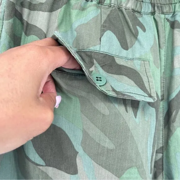 Sanctuary Trailblazer Women’s Palm Camo Cargo Pull On Cotton Shorts Size 29
