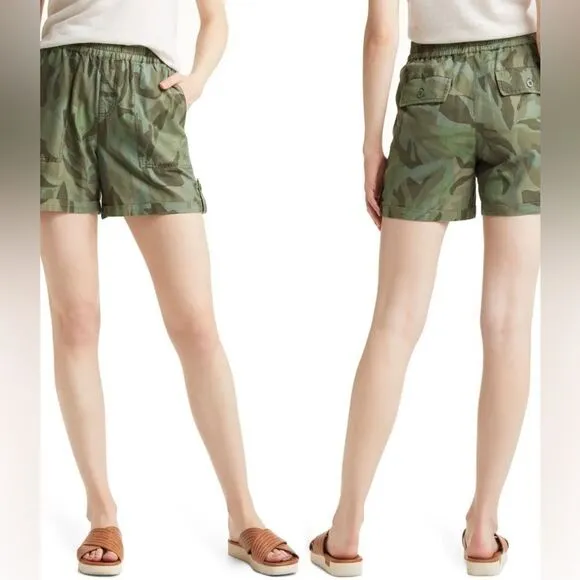 Sanctuary Trailblazer Women’s Palm Camo Cargo Pull On Cotton Shorts Size 29