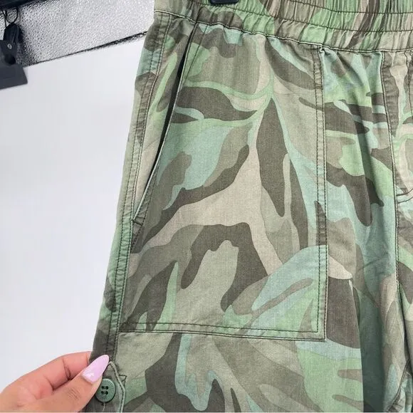Sanctuary Trailblazer Women’s Palm Camo Cargo Pull On Cotton Shorts Size 29