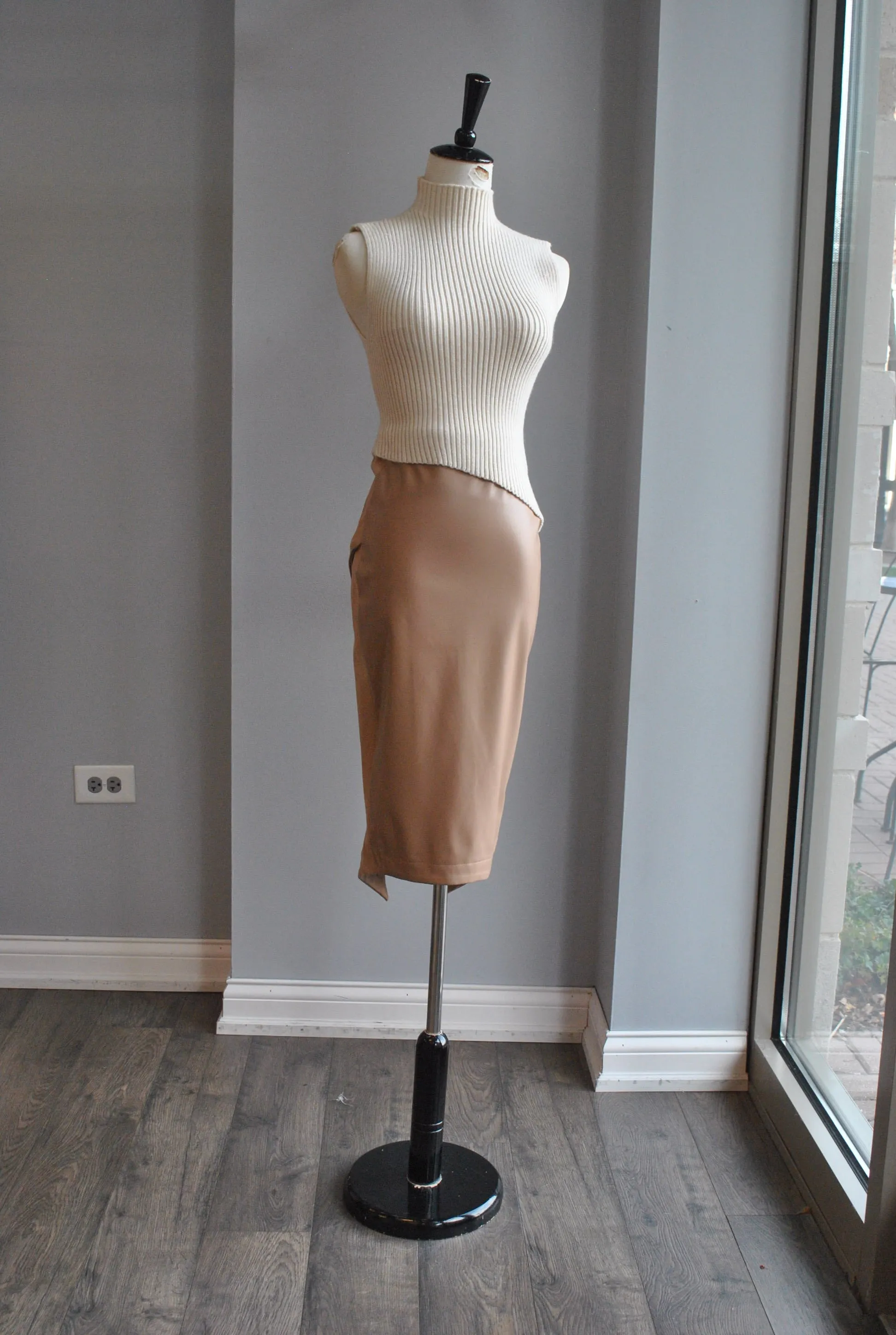 SAND COLOR ASYMMETRIC CROPPED FIT TOP WITH HIGH NECK