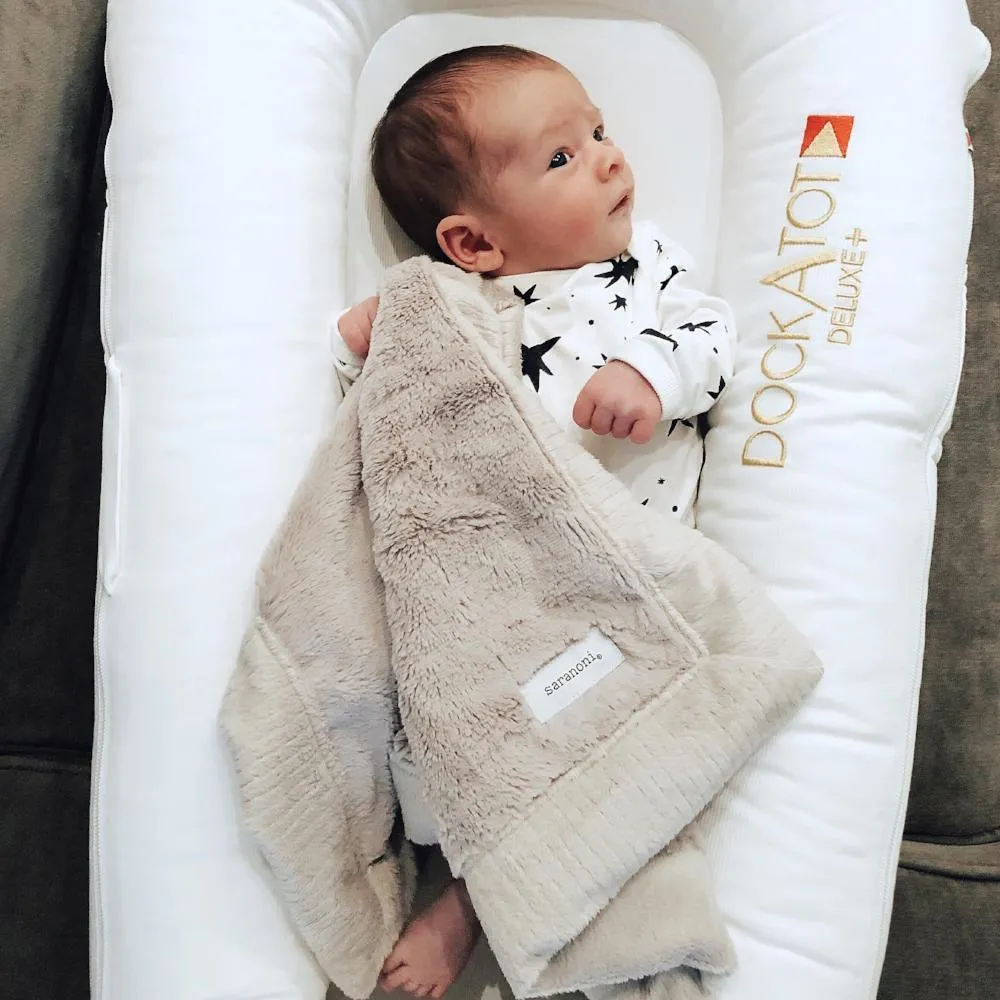 Saranoni - Lush Blanket - Feather