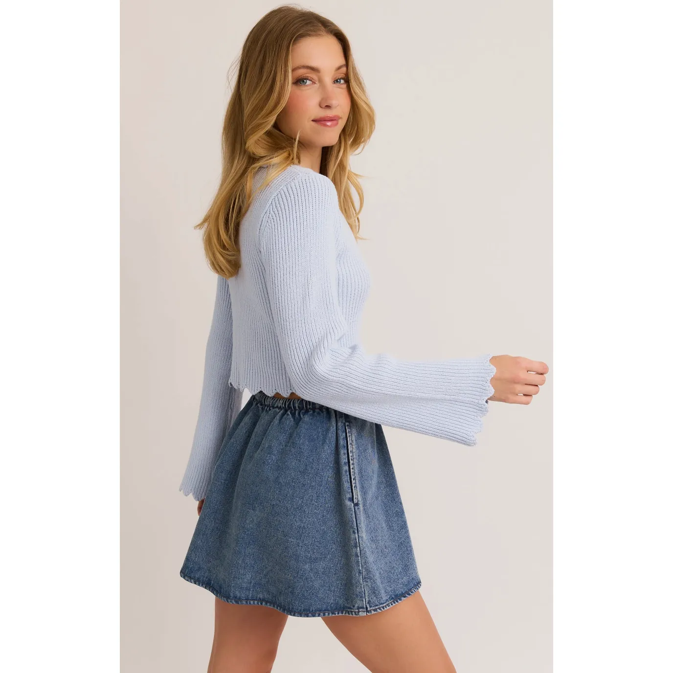 Scalloped Hem Ribbed Sweater