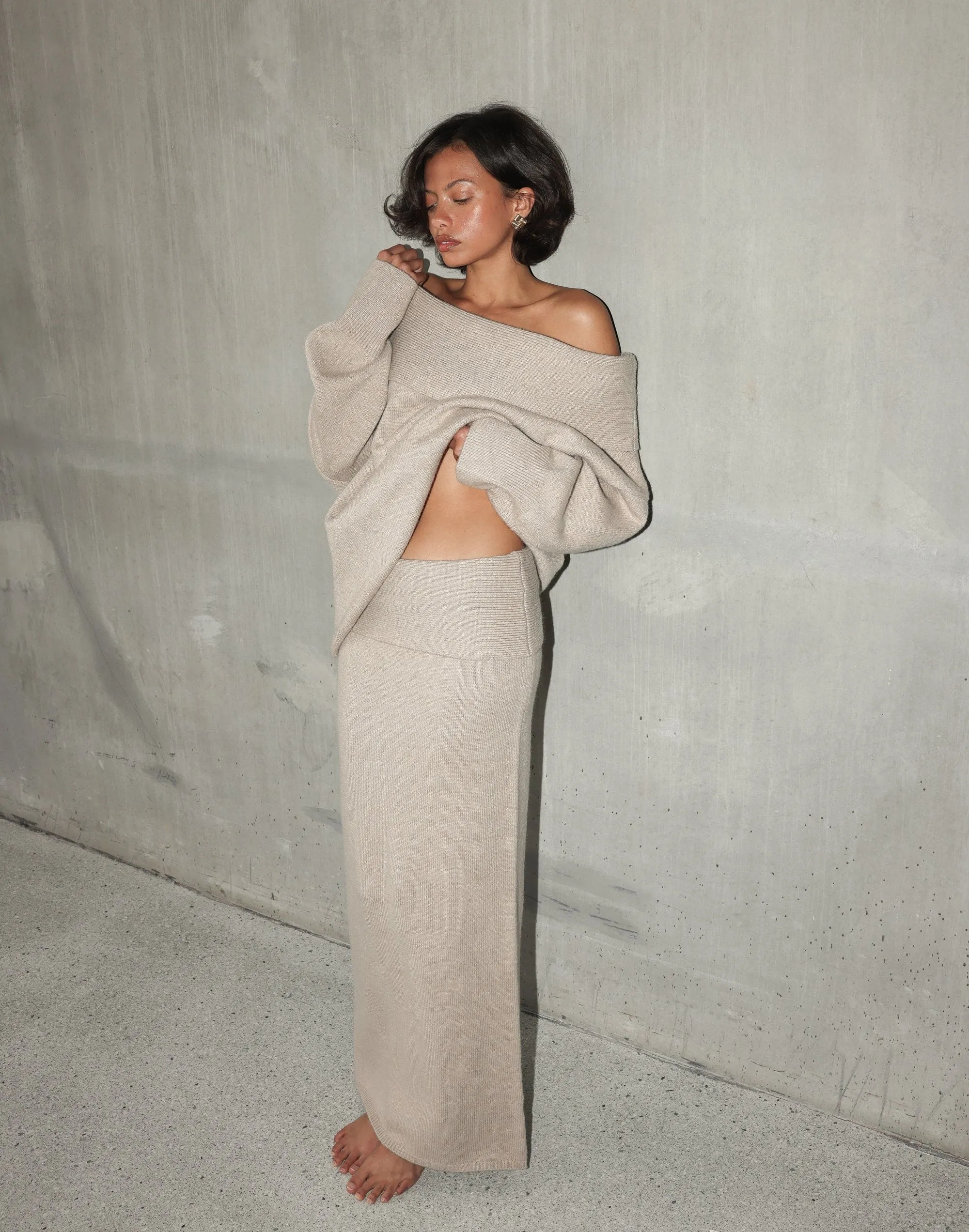 Seline Maxi Skirt (Latte)