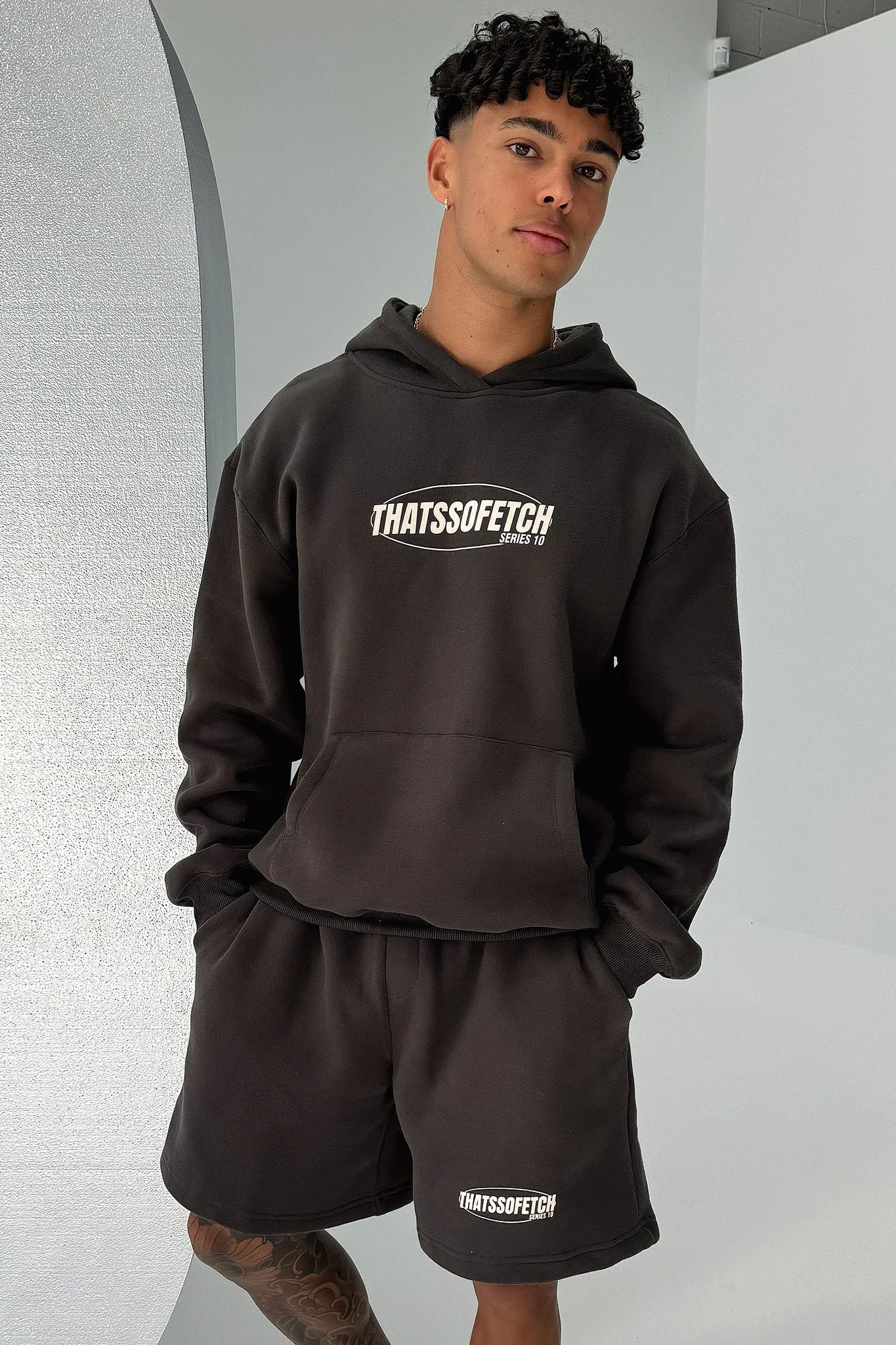 Series 10 3/4 Shorts - Charcoal