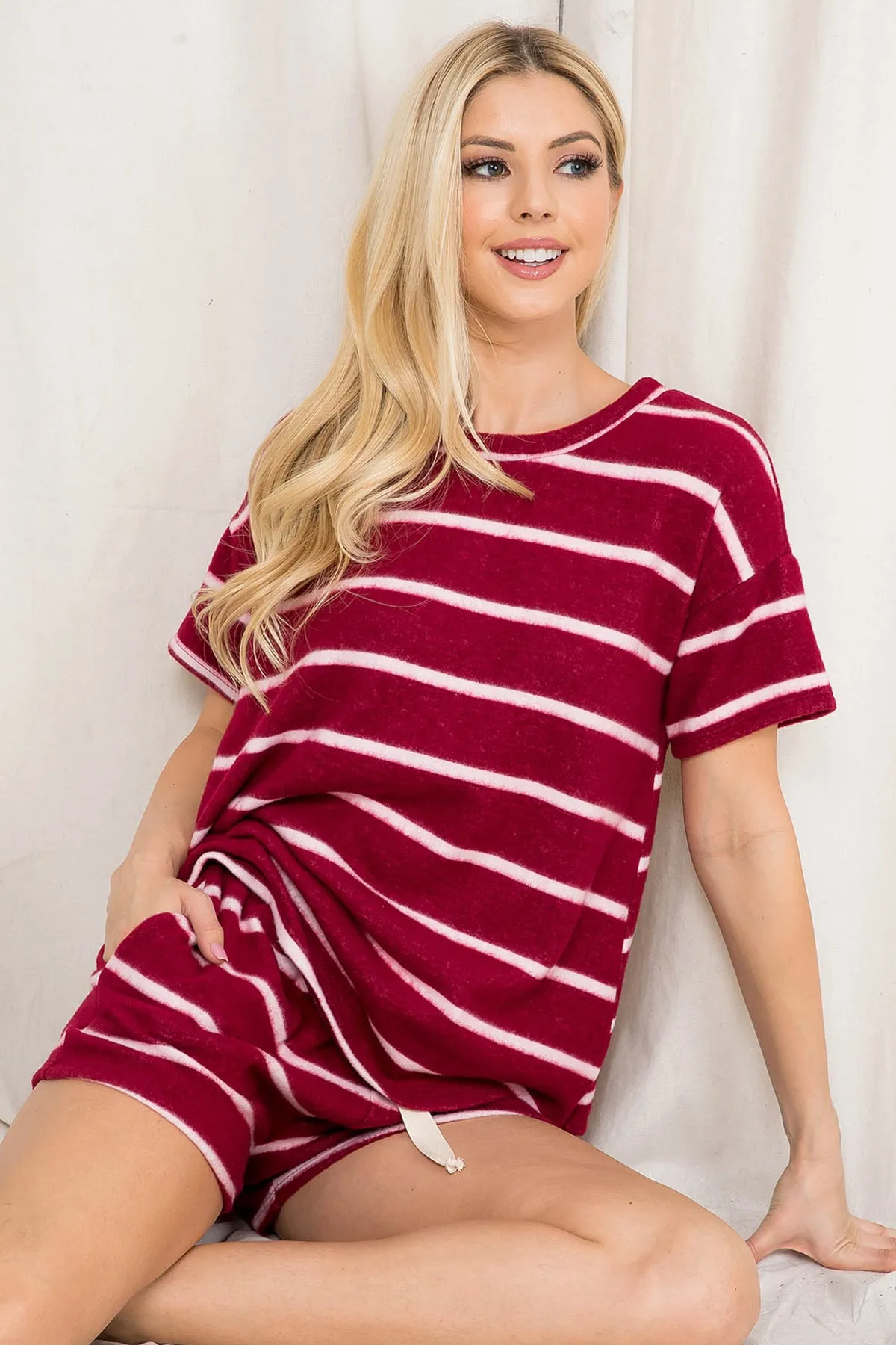 Short Sleeves Striped Top and Shorts Set With Self Tie
