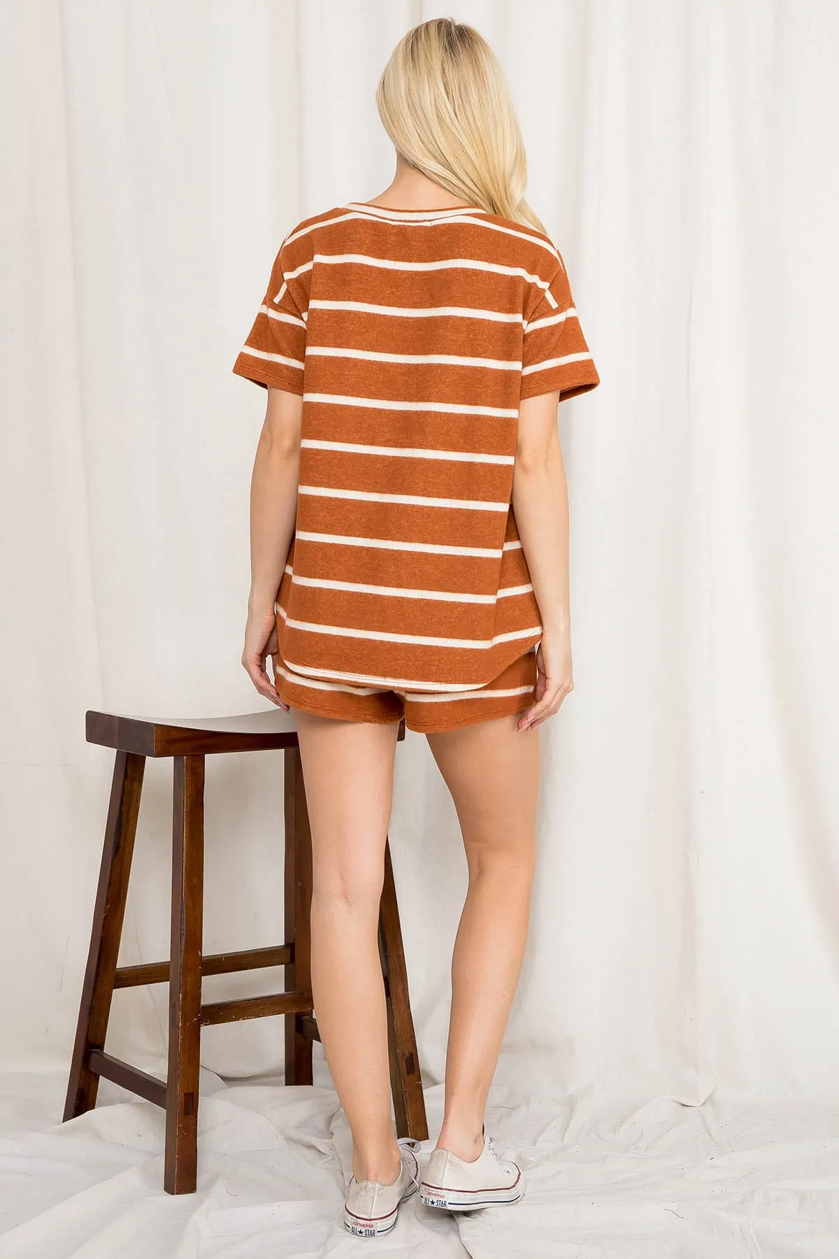 Short Sleeves Striped Top and Shorts Set With Self Tie