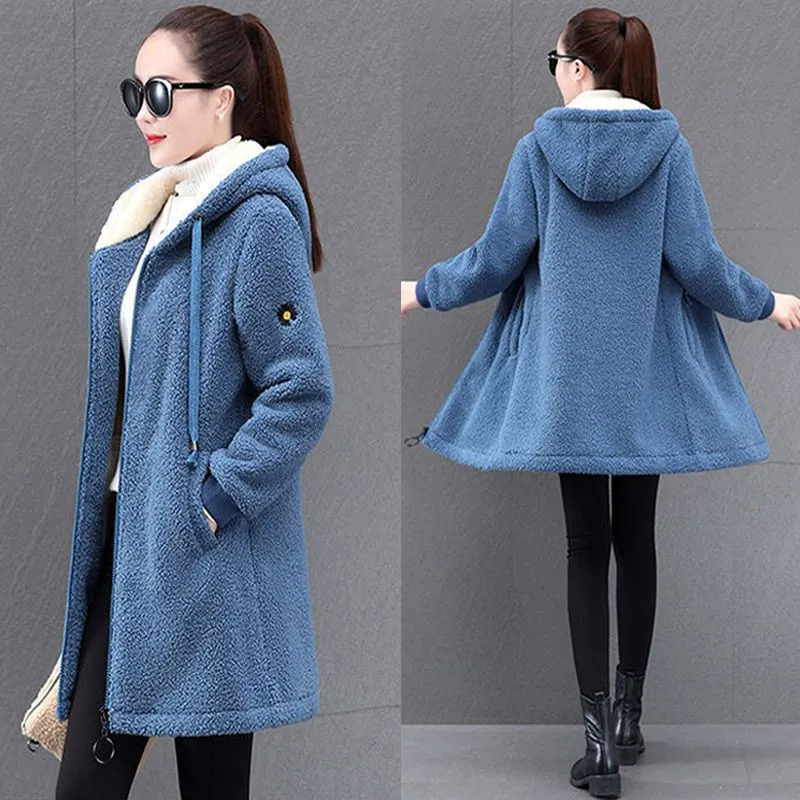 Snug Sophie - Oversized Thick Hoodie for Women.