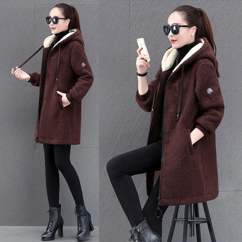 Snug Sophie - Oversized Thick Hoodie for Women.