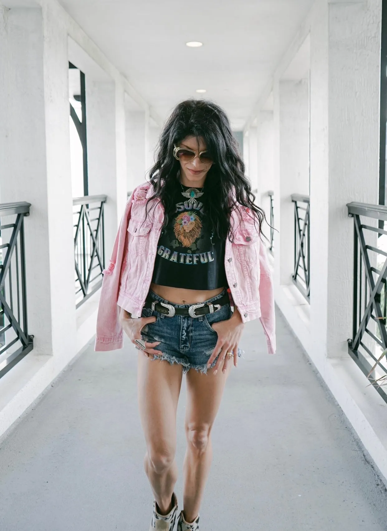 Soul Grateful Lioness Cropped Tank