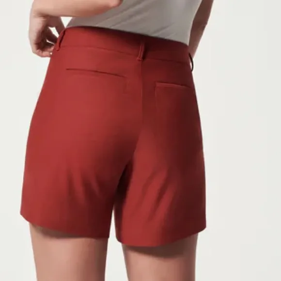 Spanx Large Shorts Sunshine Short 6” in Dark Cherry UPF 50  back pockets NWT