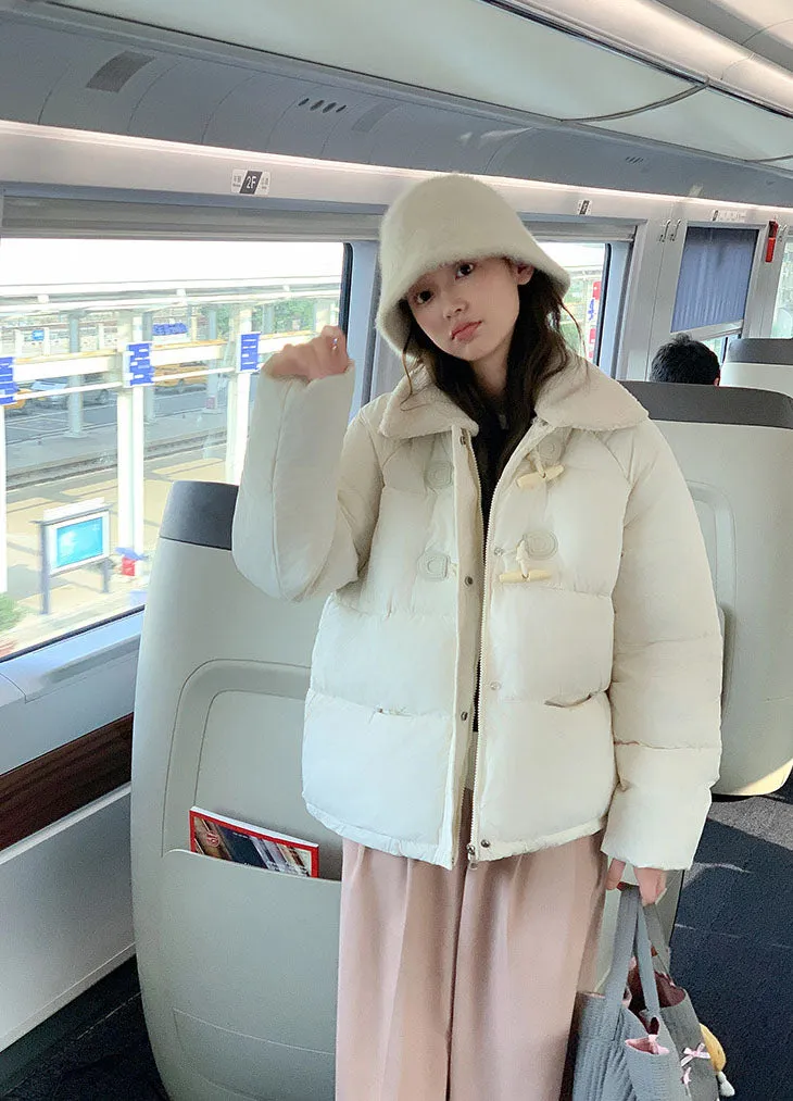 Stylish Relaxed-Fit Women's Puffer Jacket for Windy Weather