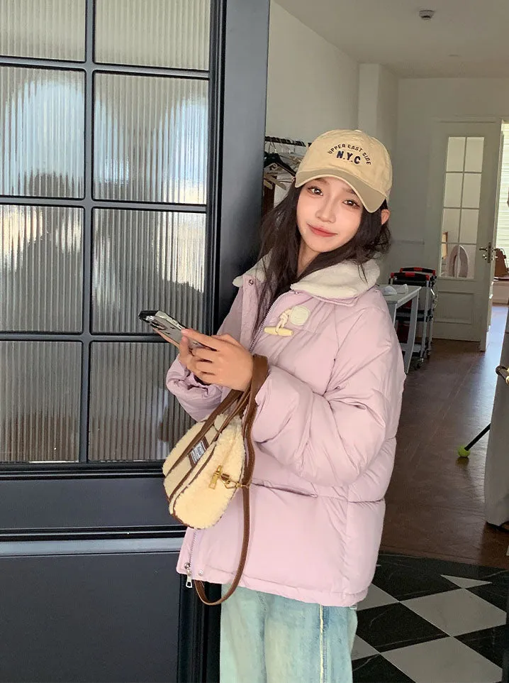 Stylish Relaxed-Fit Women's Puffer Jacket for Windy Weather