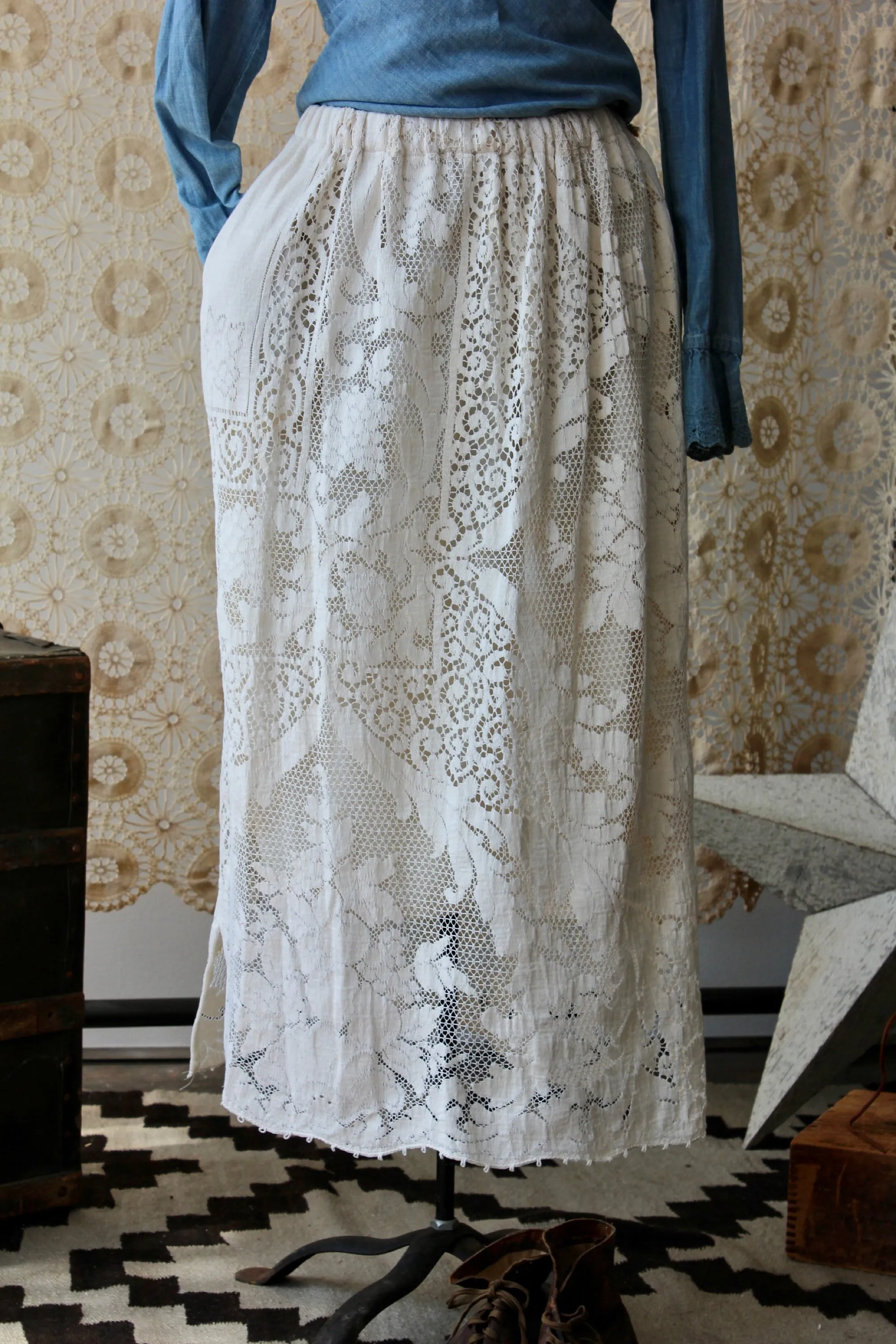 The Highlands Foundry Heirloom Crochet Duster Skirt THF98