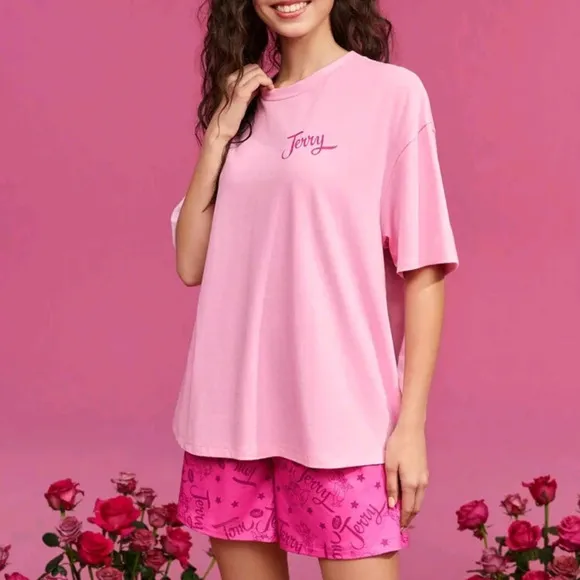 TOM &amp; JERRY  Cartoon Heart Print Short Sleeve And Shorts Pajama Set