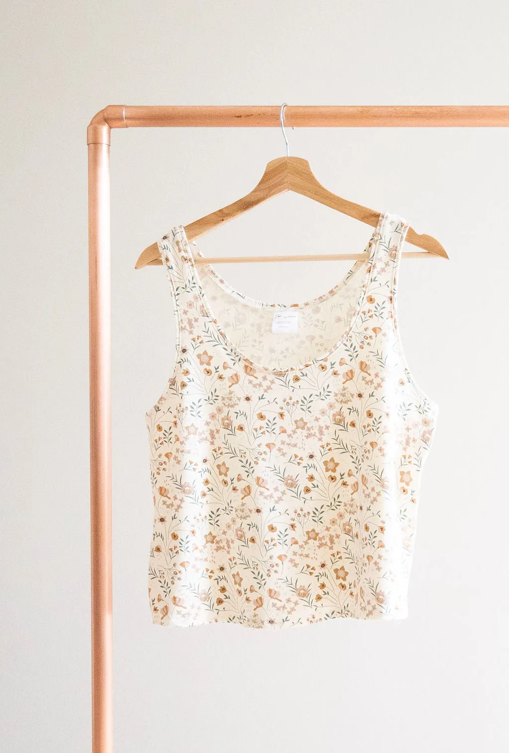 Travelers: Ladies Cropped Tank